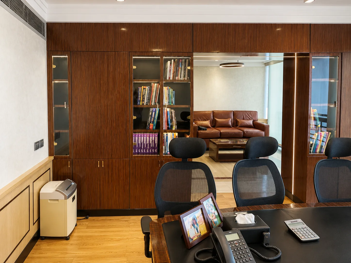 Executive meeting room with library wall in the Dakahlia Group project in Nasr City