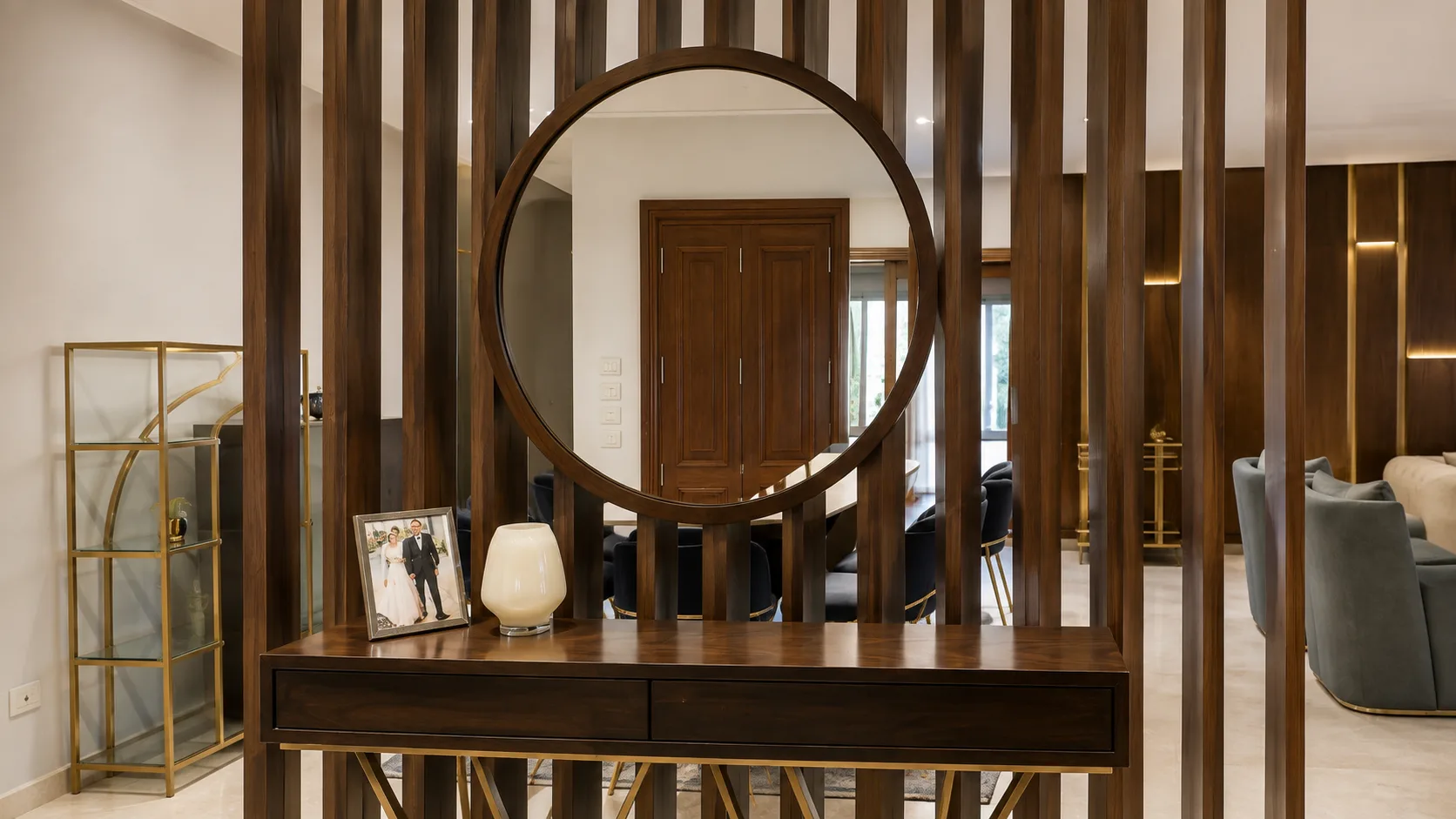 Round mirror console table in the Oraby Villa project in Oraby - Elobour