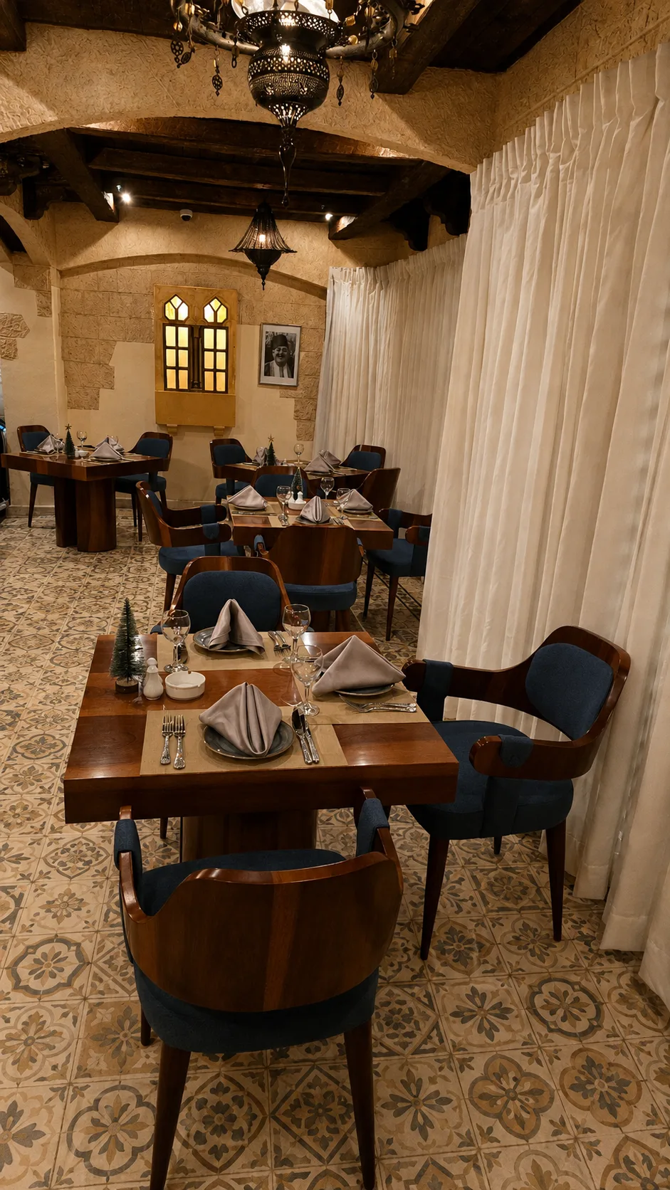 Restaurant dining table detail in the Baalbak Restaurant project in Nasr City
